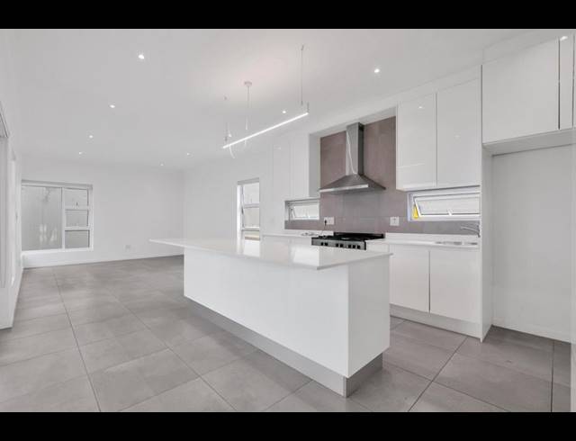 3 BEDROOM HOUSE FOR SALE IN BRYANSTON